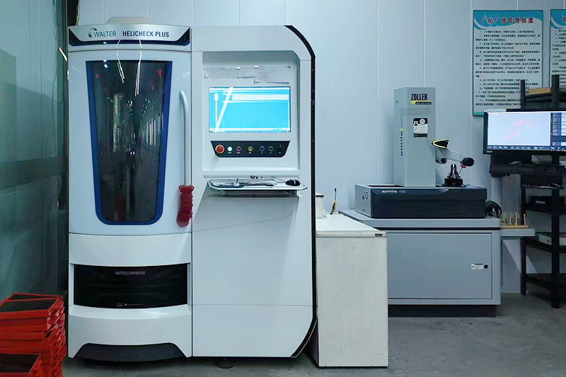 ウォルター・ヘリチェック・プラス